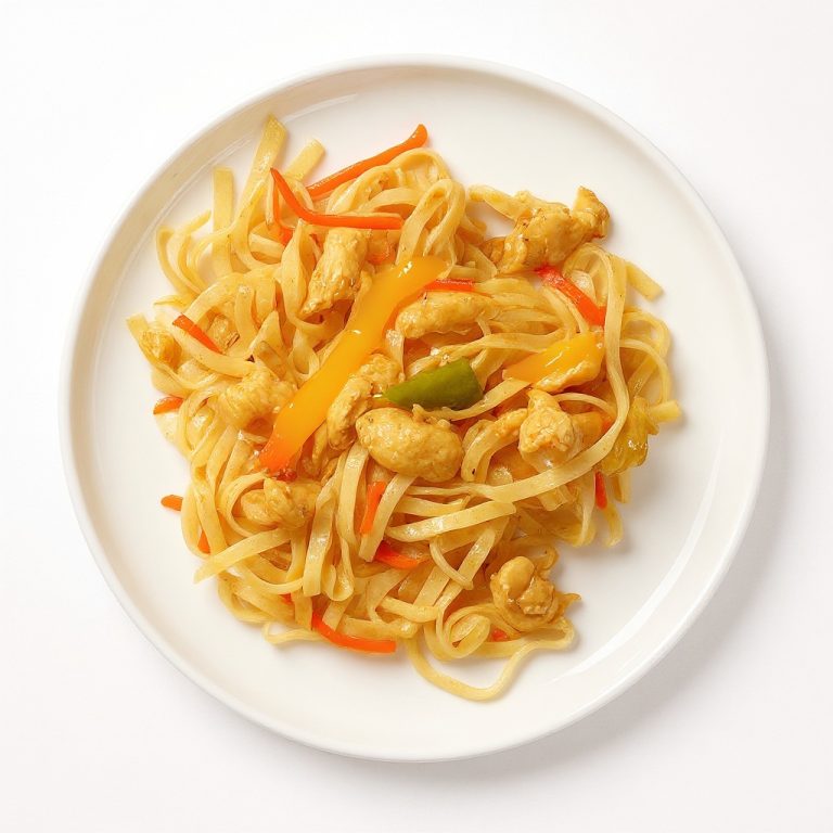 Лапша вок с курицей и кабачками